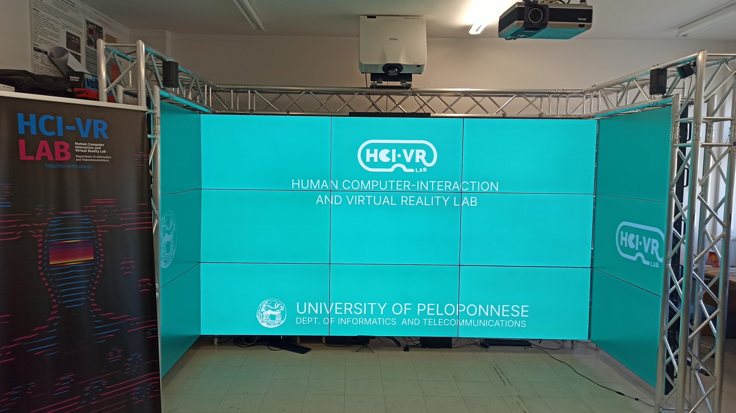 You are currently viewing Αναβάθμιση ερευνητικών υποδομών Εργαστηρίου Επικοινωνίας Ανθρώπου – Μηχανής και Εικονικής Πραγματικότητας (ΕΑΜ-ΕΠ) του Πανεπιστημίου Πελοποννήσου